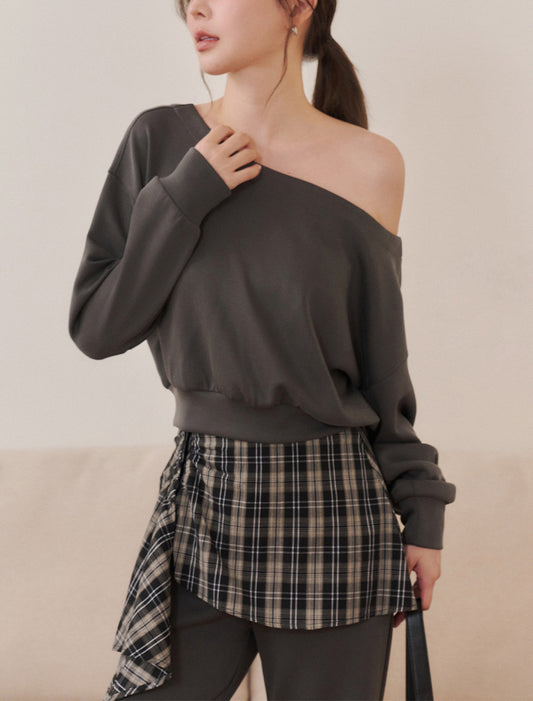 One-Shoulder Long Sleeve Top
